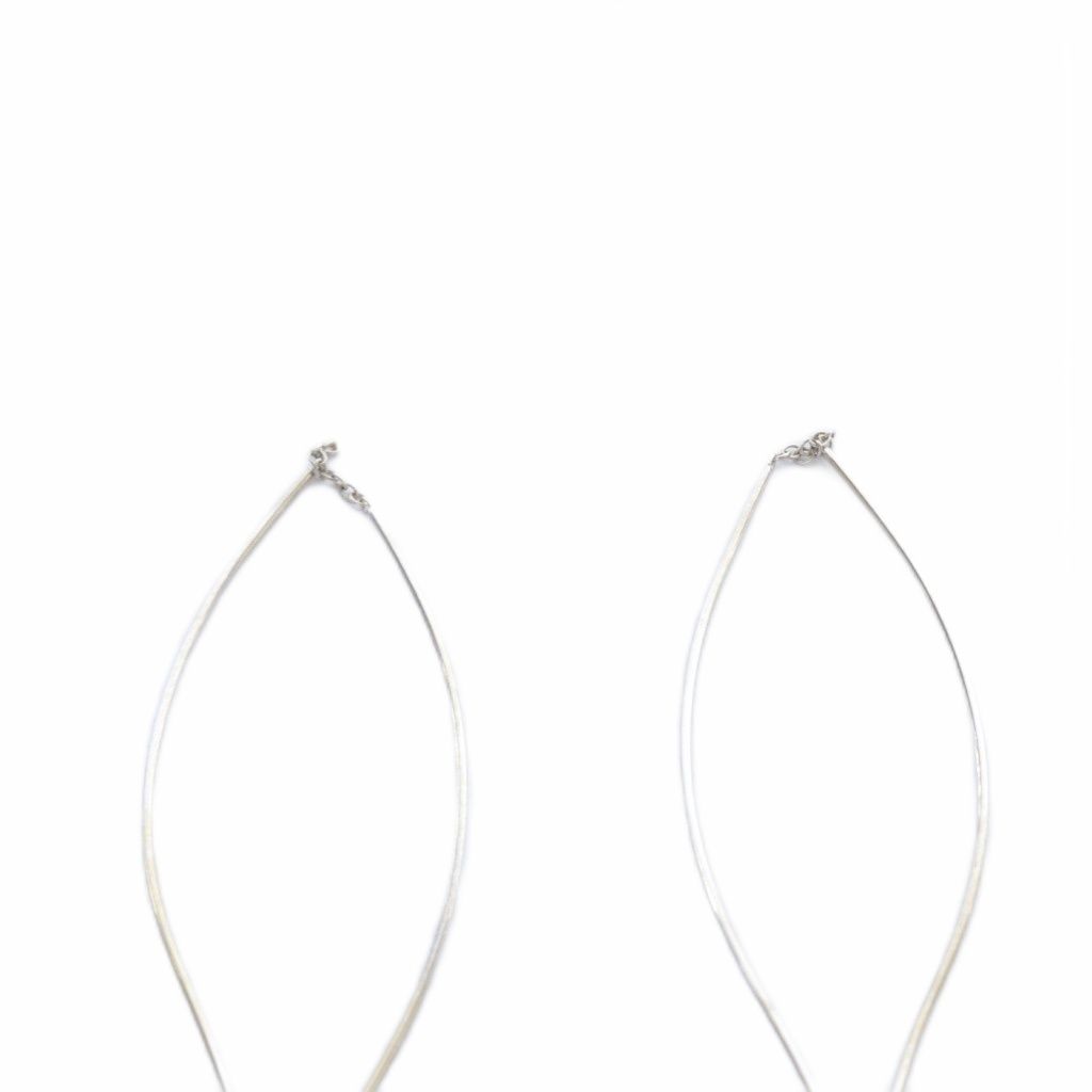 シェイスビー SHAESBY K18 スレッドスルー ピアス ホワイト