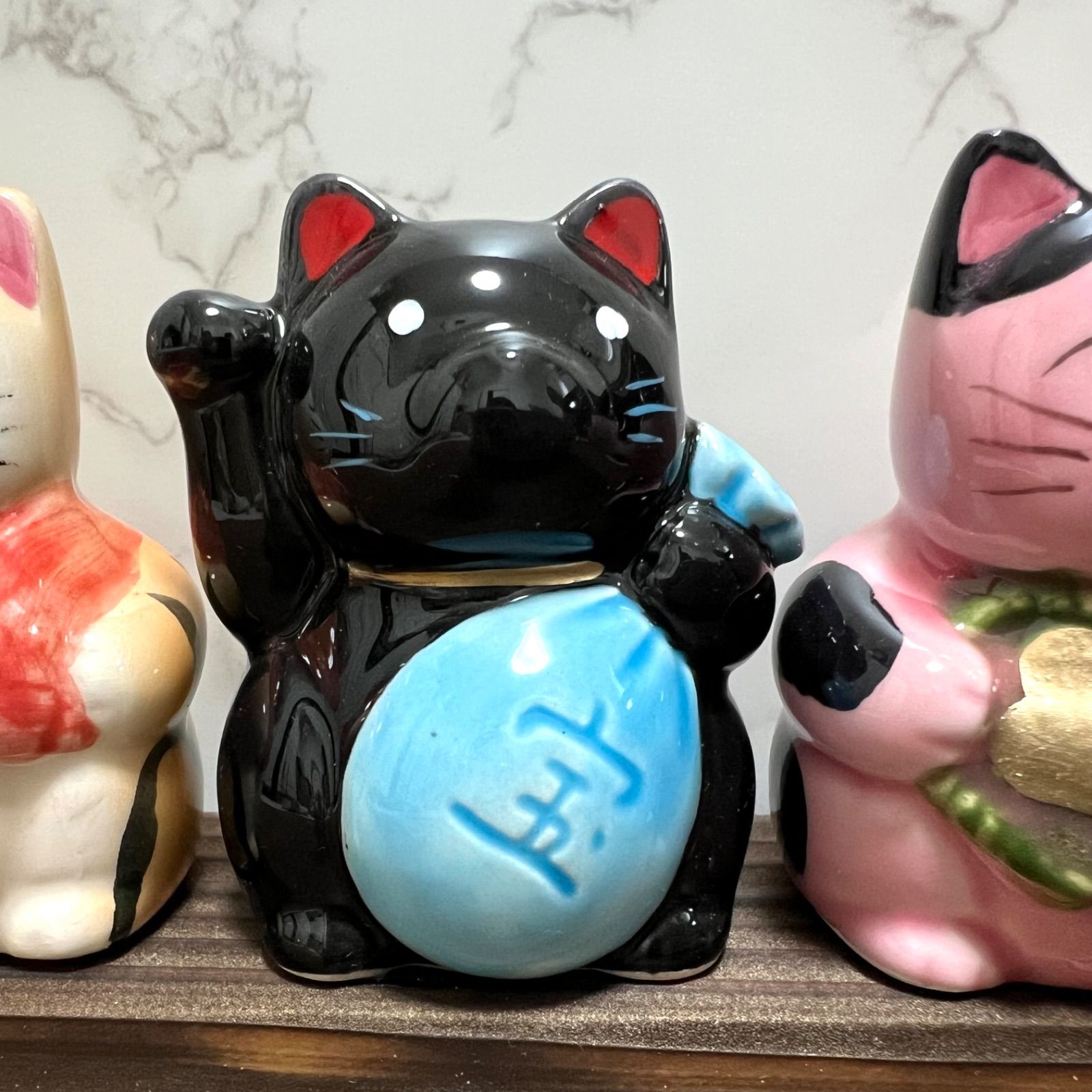 瀬戸焼】板付七福猫 招き猫 開運 縁起物 置物 Maneki Neko Lucky Cat