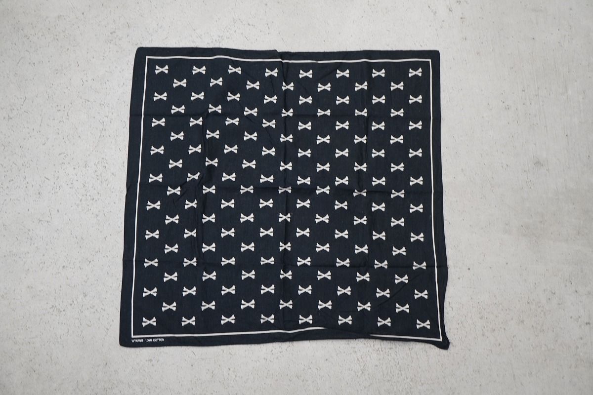 美品 WTAPS ダブルタップス BANDARIA バンダナ スカーフ クロス