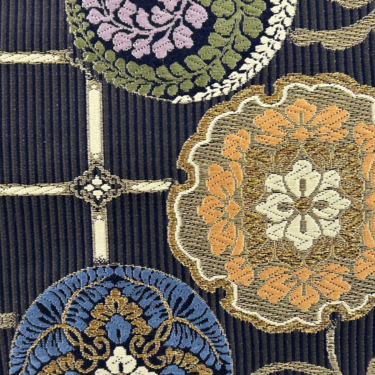 袋帯 美品 名品 二条城二の丸御殿天井絵 雪輪 刺繍 金糸 濃紫 六通 