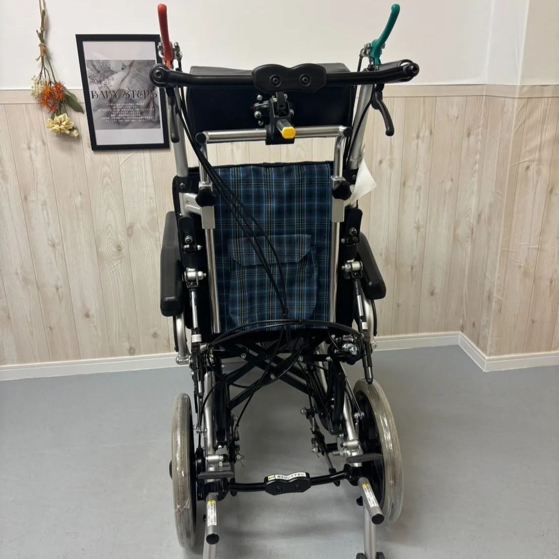 SKT-8 Miki 介助型車椅子 ティルト リクライニング コンパクト 車椅子