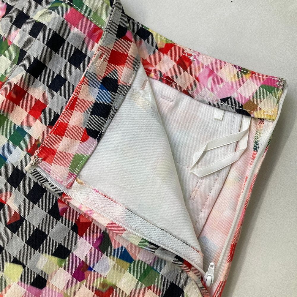 archivio 花柄チェック スカート サイズ38 archivio 花柄チェック スカート サイズ38 【公式通販】