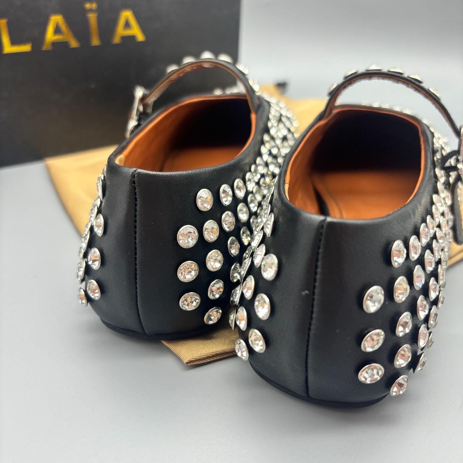 ALAIA ライトストーン ラムスキン製バレリーナ - メルカリ