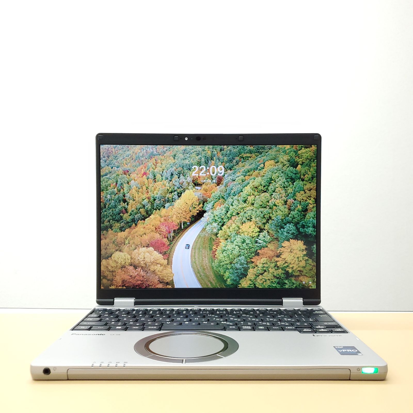 12.4型ノートパソコン 製