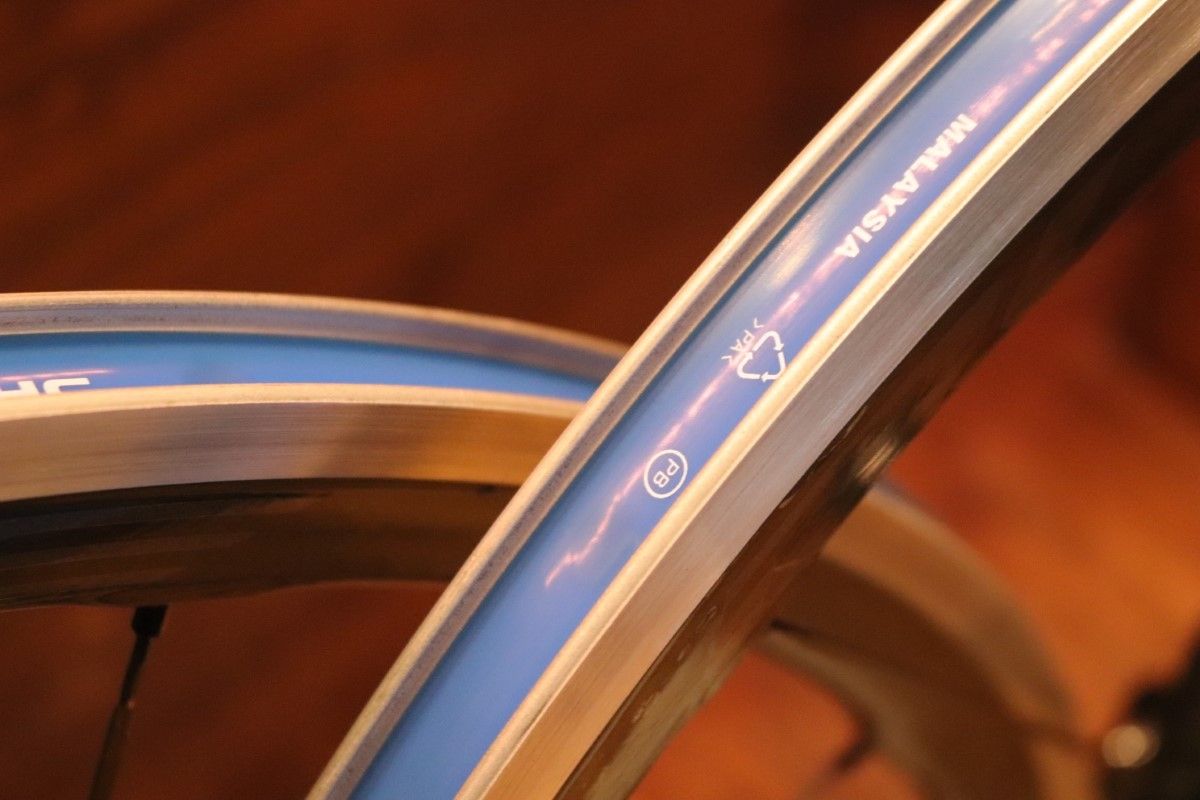 シマノ SHIMANO デュラエース DURA-ACE WH-R9100-C40-CL アルミ