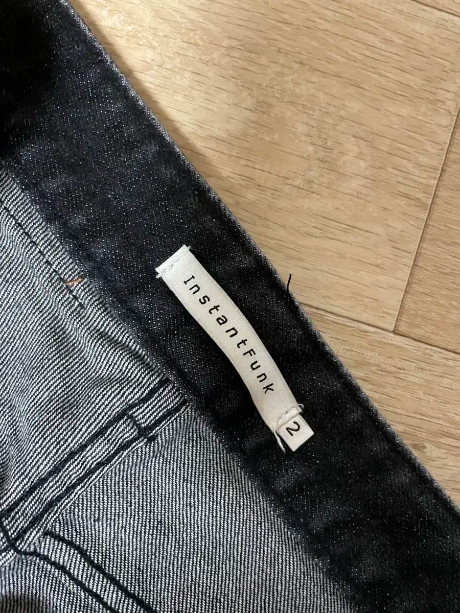 ブーツカット デニム