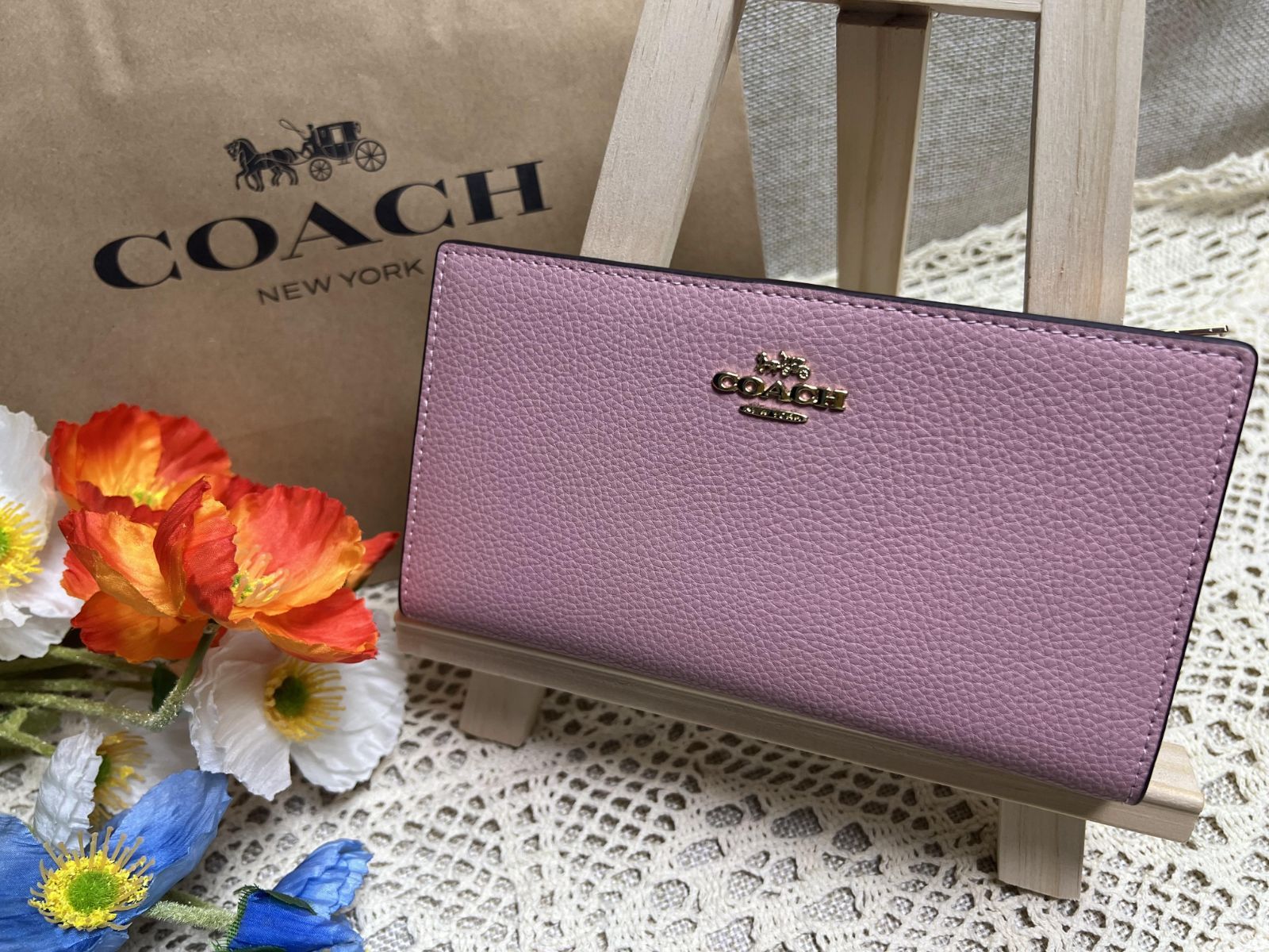 COACH 二つ折り 長財布 レザー ピンク C8329 - 財布