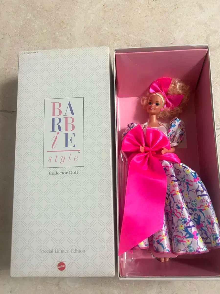 バービー人形 Barbie Style Collector Doll Special Limited Edition バービー Yuletide Romance Barbie Style - メルカリ