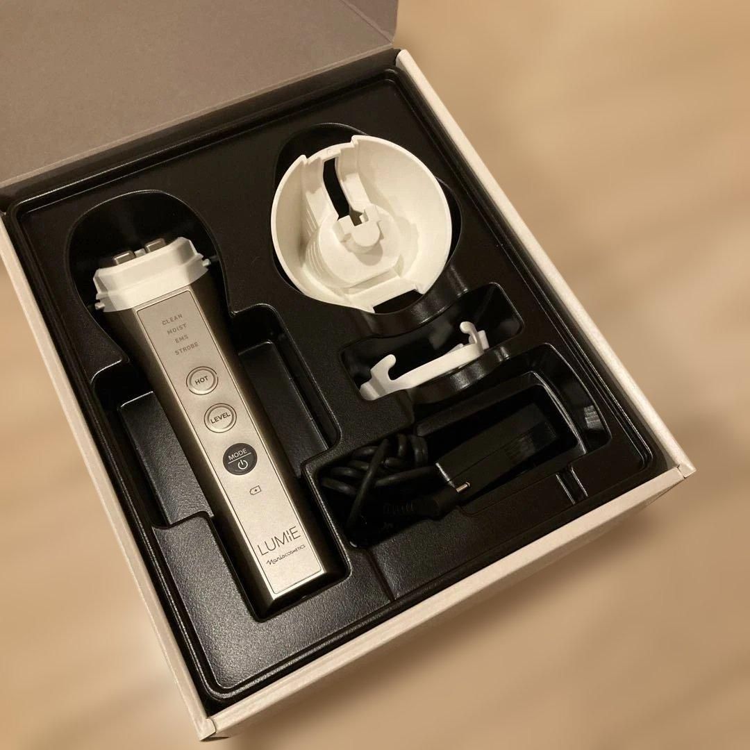 ナリス化粧品 美顔器 ルミエ - メルカリ