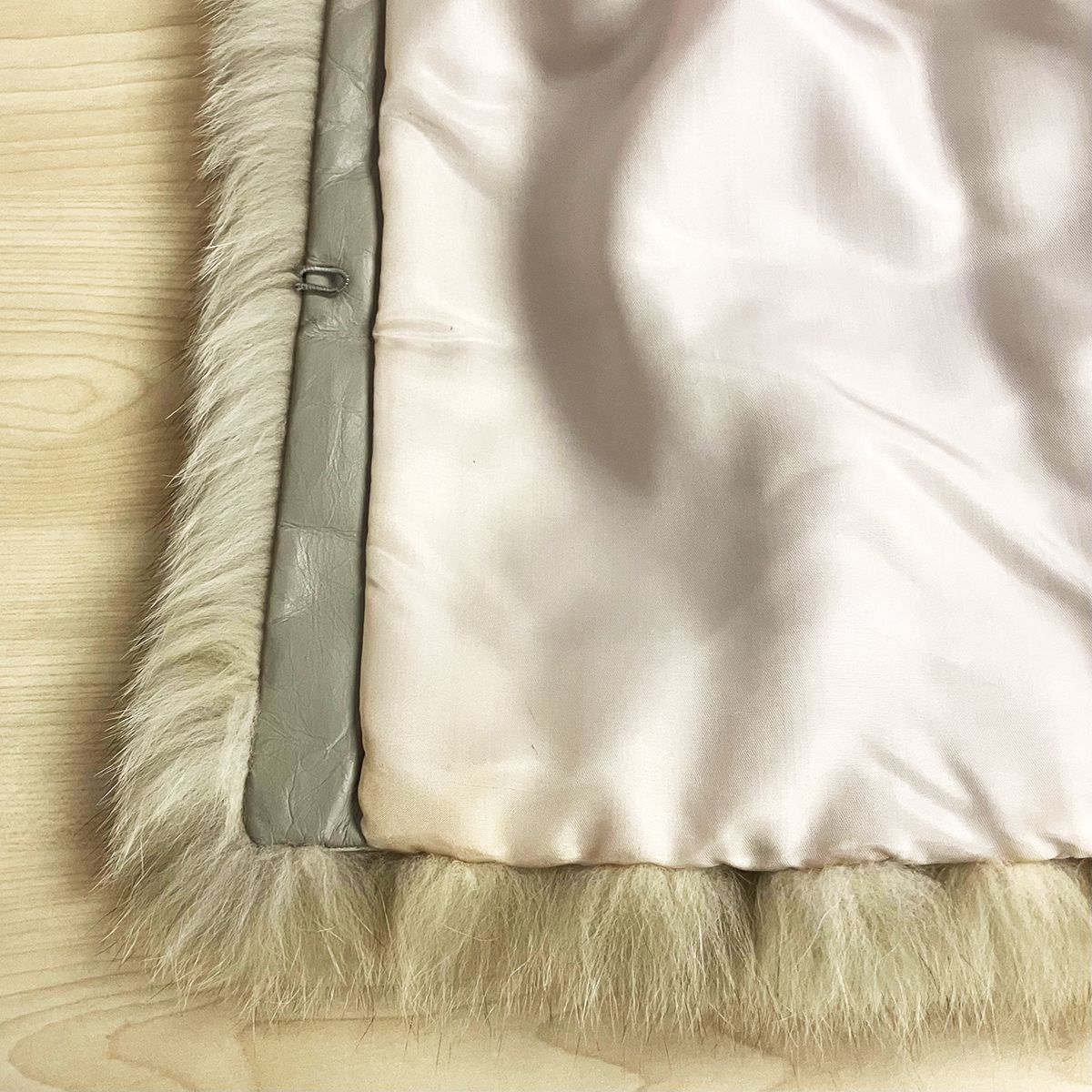 SAGA FOX 　ファーコート　金サガ SAGA FOX サガフォックス ファーコート フォックス 金サガ - メルカリ