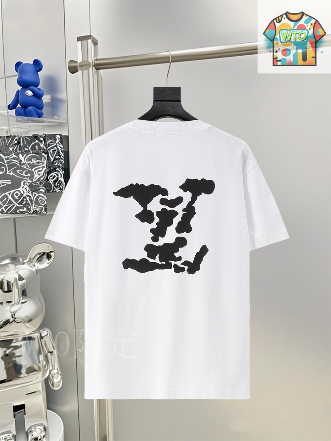 エレガントな雰囲気の万能アイテム◆ Louis Vuitton Tシャツ 今日特価】Louis Vuitton 2025SS プレミアムプリント T シャツ-3