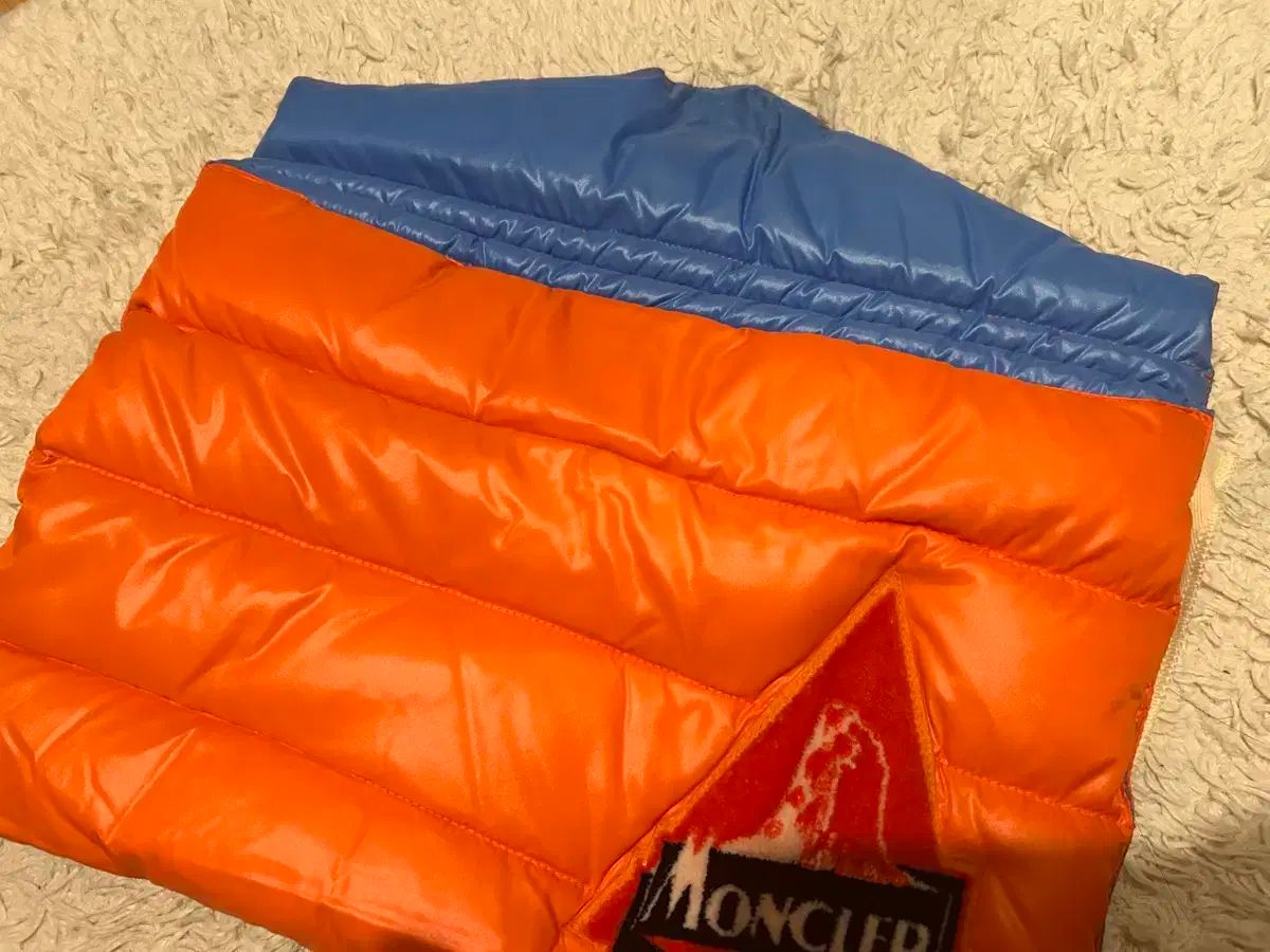 COLOR クラッチバッグ