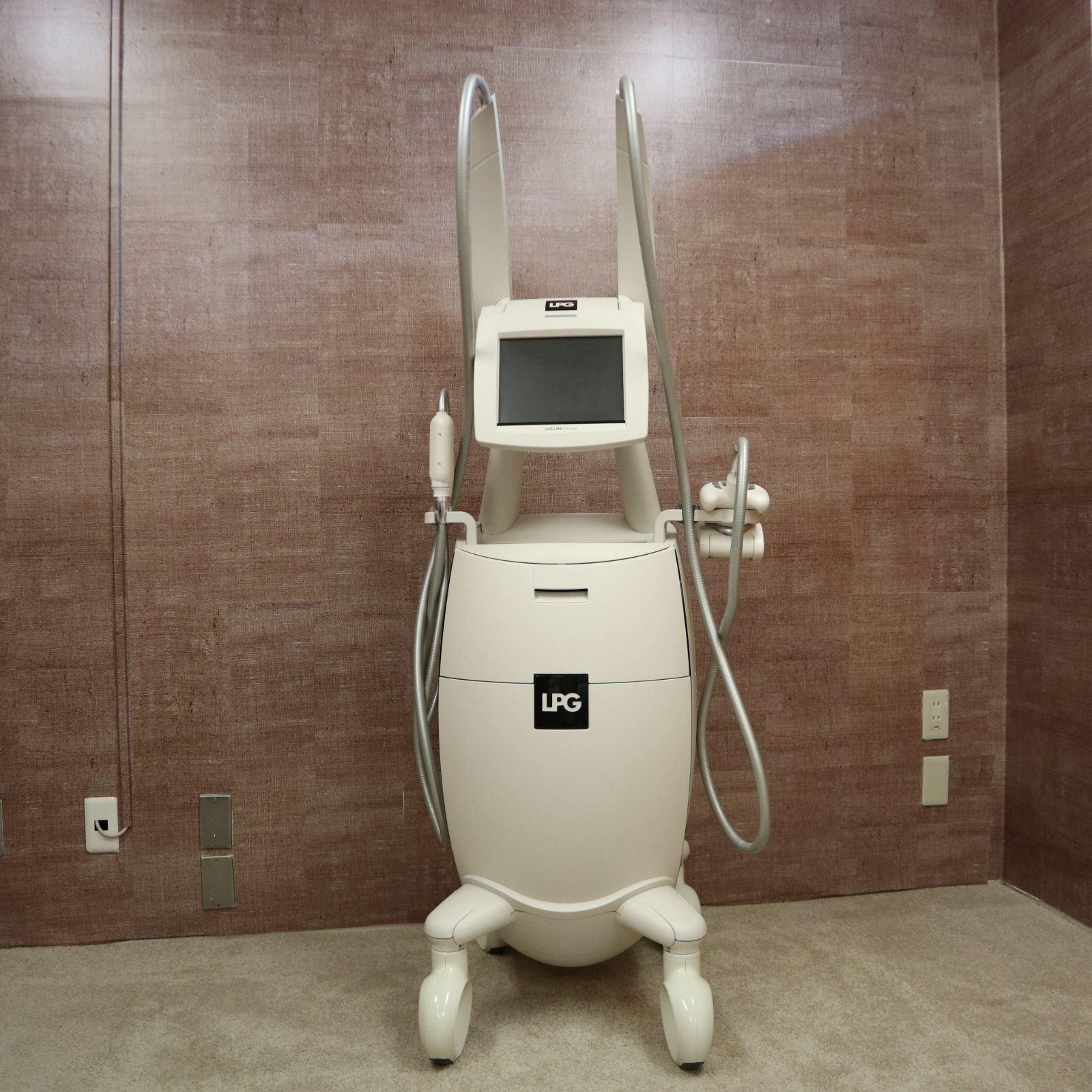 エンダモロジー ☆LPG endermologie☆ 中古マシン エンダモロジーインテグラル2sブラックライン 中古マシーン ☆超希少 激レア☆ -  メルカリ