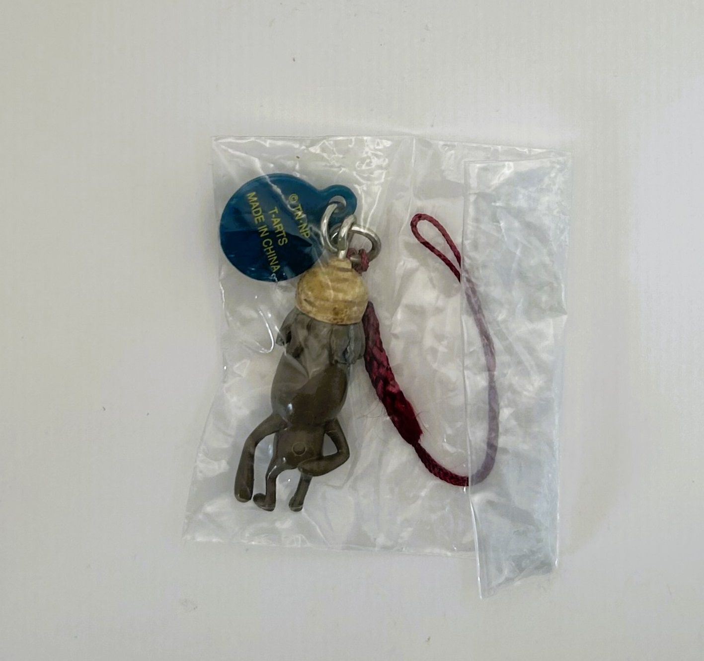 こびとづかん キノコビトさん発見根付ストラップ 怪しい粉を吹く