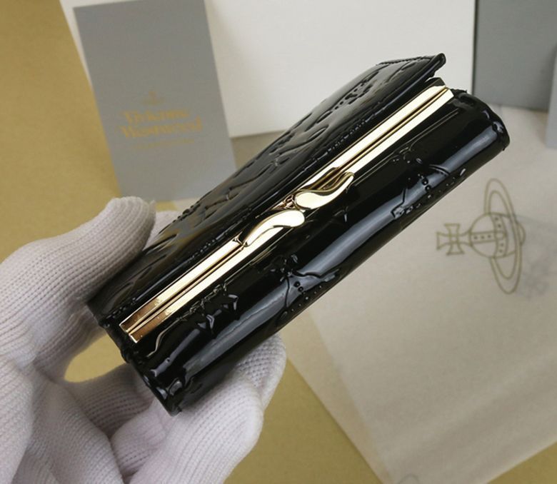 ヴィヴィアンウエストウッド 三つ折り財布
