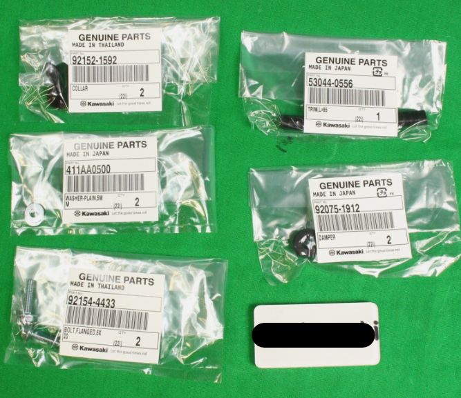 カワサキ純正 24-25 Ninja ZX-4R 4RR USBソケット電源キット 99994-1824