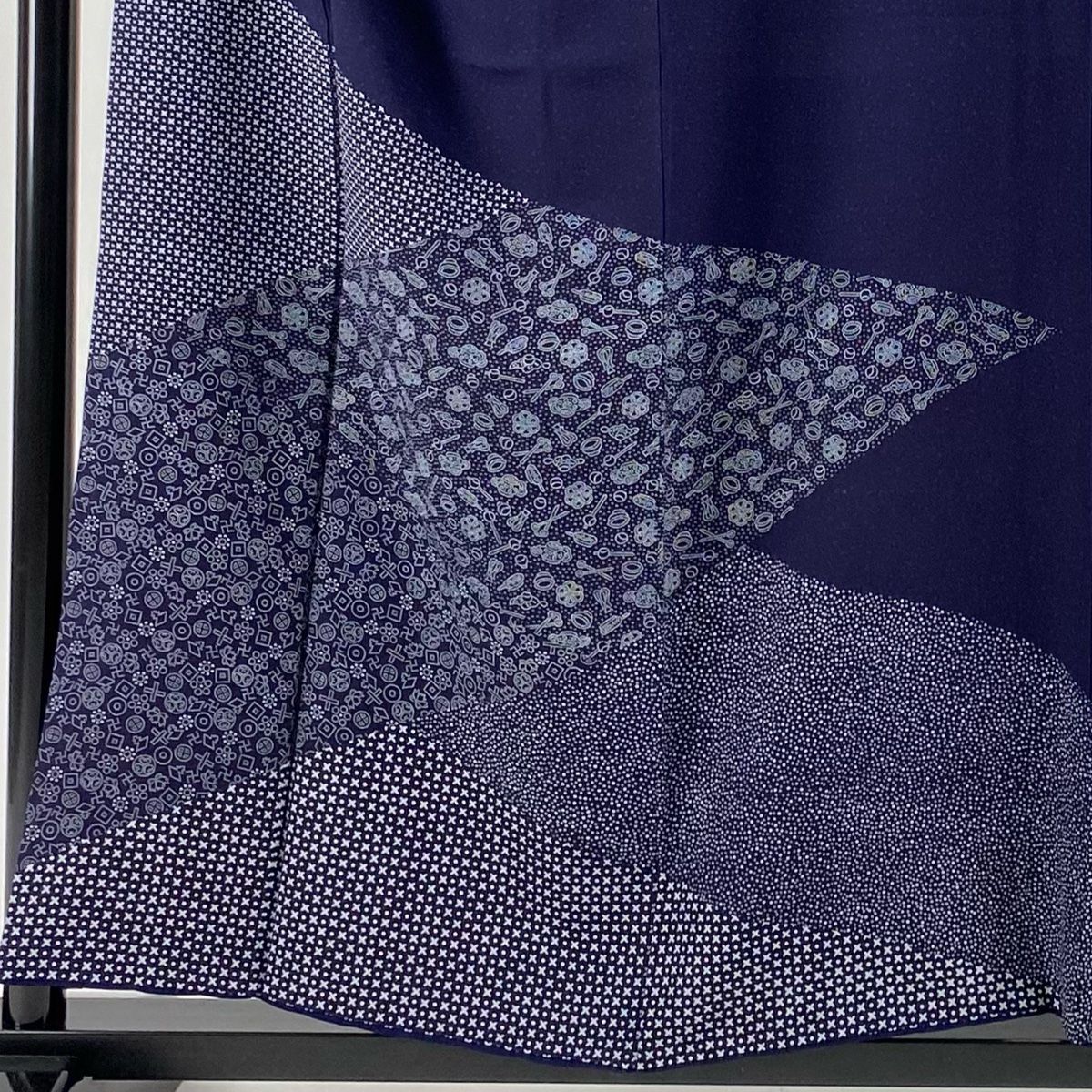 付下げ 身丈155.5cm 裄丈67.5cm L 袷 天然藍染 寄せ柄 藍