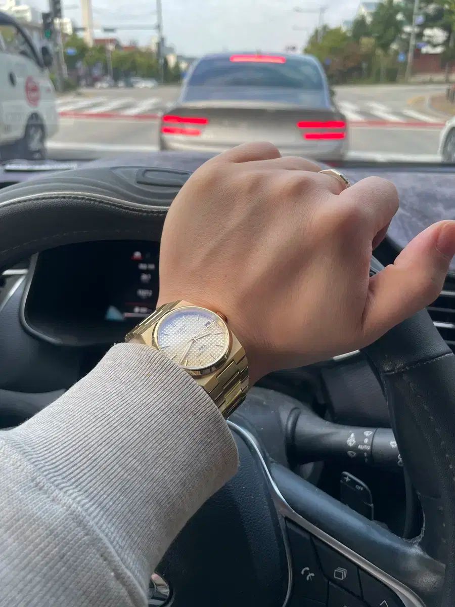 ティソ PRX パワーマティック 80 GOLD 35mm