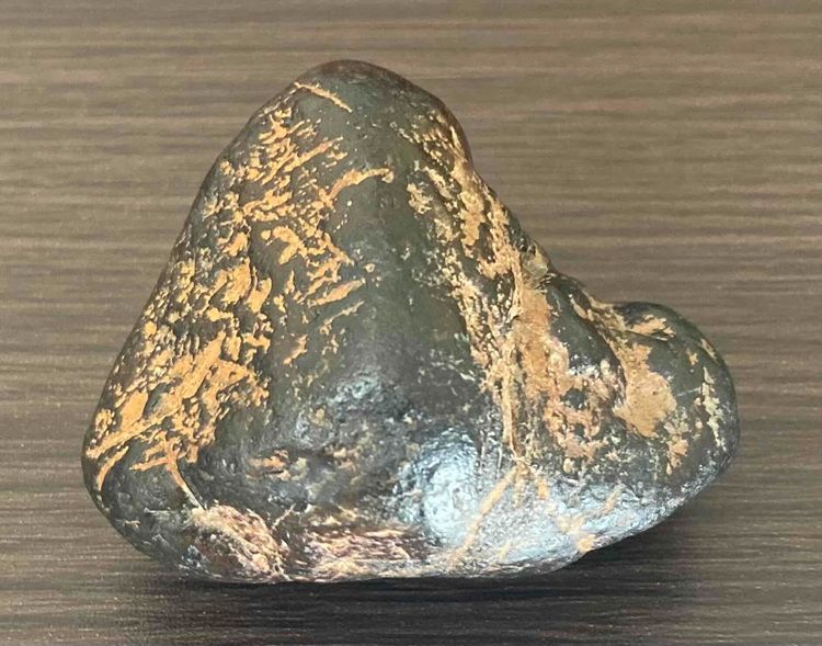 創業祭 半額キャンペーン 20 000円が10 000円 ちょっと大きめの阿波神山隕石