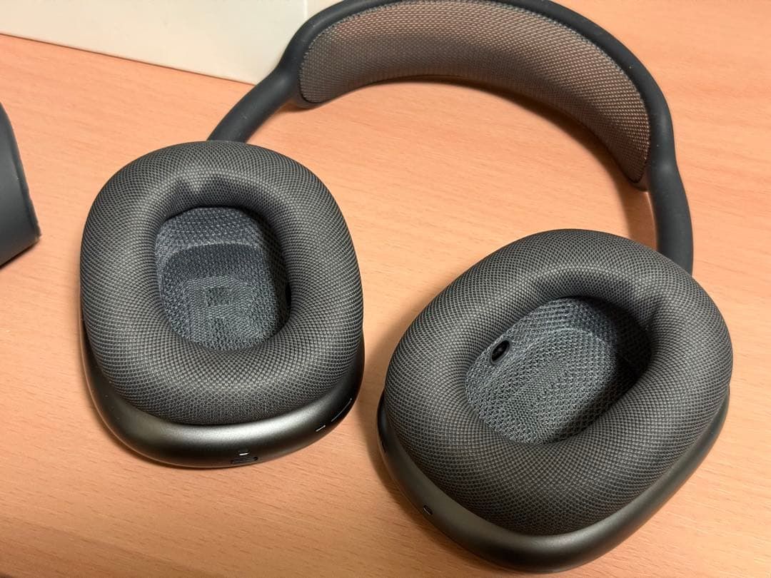 AirPods Max スペースグレイ