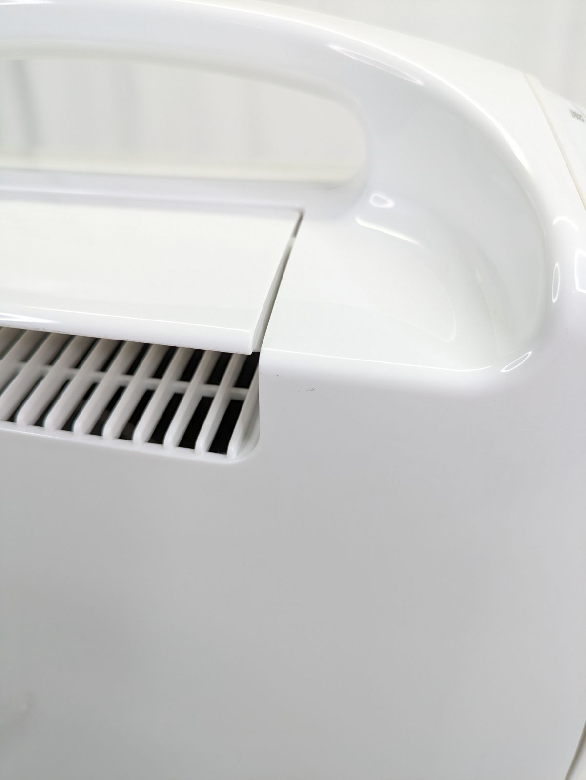 LULU様専用 大容量10リットル/日 除湿機 三菱 通電確認済 低騒音設計