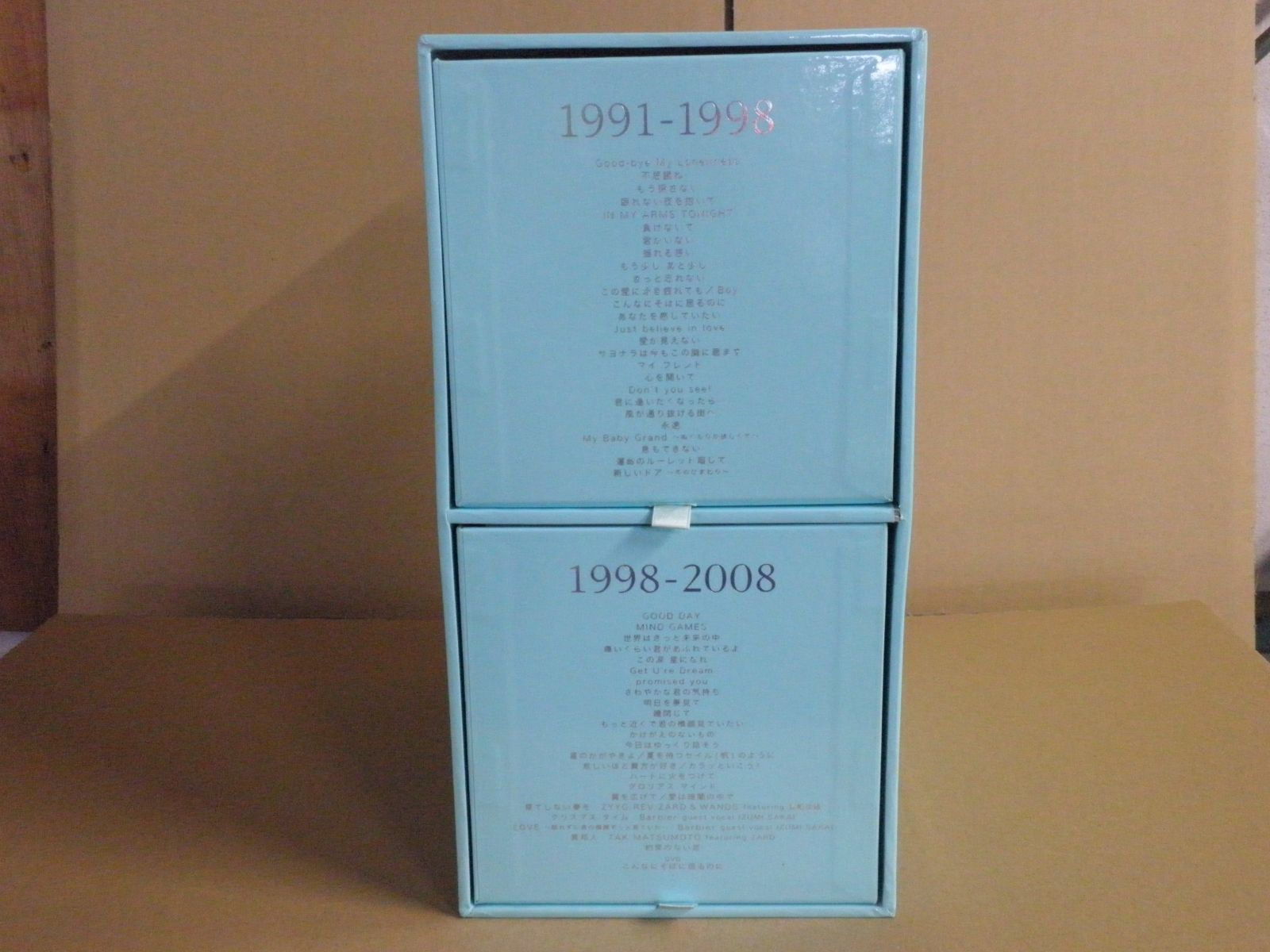 【レア物】ZARD プレミアム Box 1991-2008 レア物】ZARD プレミアム Box 1991-2008 Amazon.co.jp: ZARD