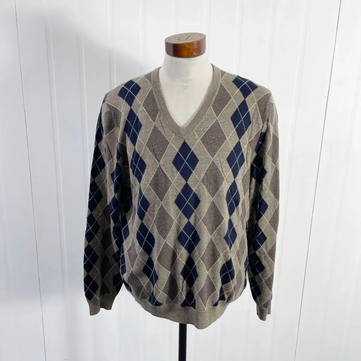 【雷市場（ポンジャン）商品韓国直送】 B1 Brooks Brothers(ブルックス・ブラザーズ) Vネックニットシャツ 110 サイズ
