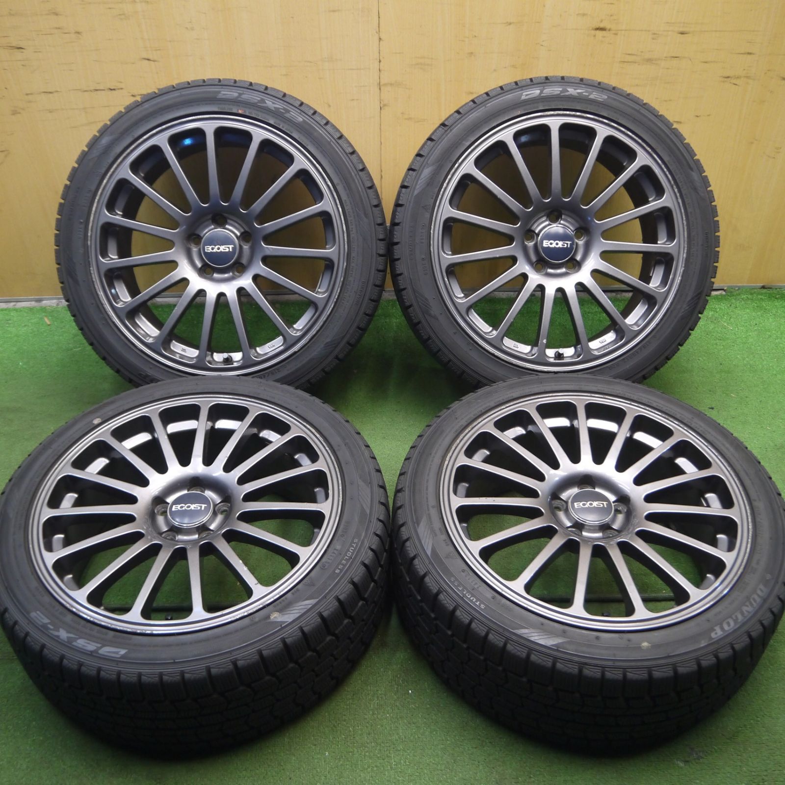 ダンロップ DSX2 215/45r17 スタッドレスタイヤ2013年 47週