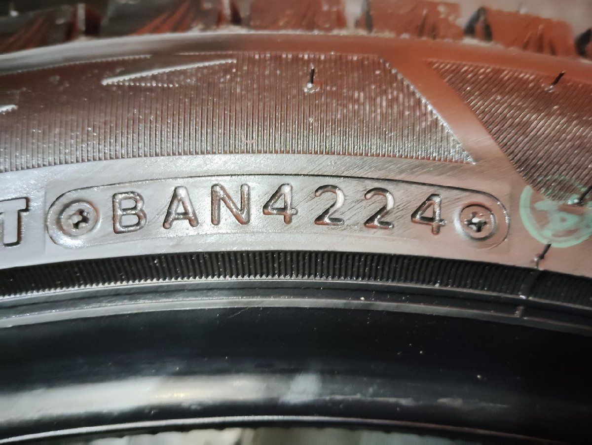 【新品】24年製 BS BRIDGESTONE BLIZZAK VRX3 245/40R19 94Q 19インチ スタッドレス 4本 アルファード レジェンド フーガ等 　(VTF044) 新品】24年製 BS BRIDGESTONE BLIZZAK VRX3 245/40R19 94Q 19インチ