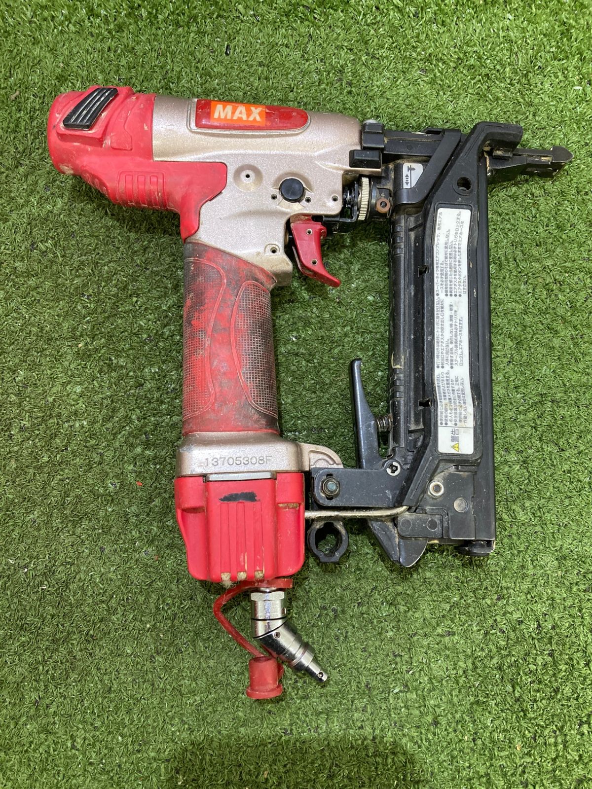 高圧フロア用釘打機