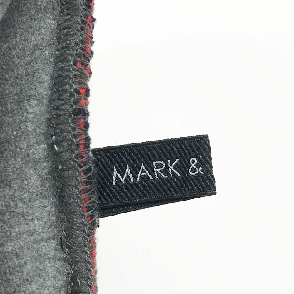 MARK&LONA マークアンドロナ ネックウォーマー 星 総柄 レッド系 F