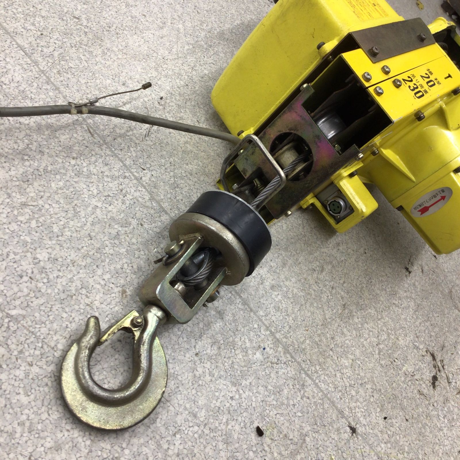 電動ウインチ ベビーホイスト BH-820 荷重230kg