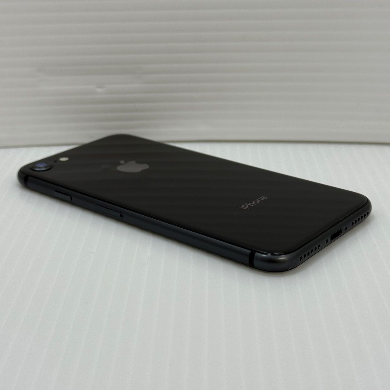 ☆SIMロック解除済☆iPhone8 スペースグレー64GB（MQ782J/A）☆※0331