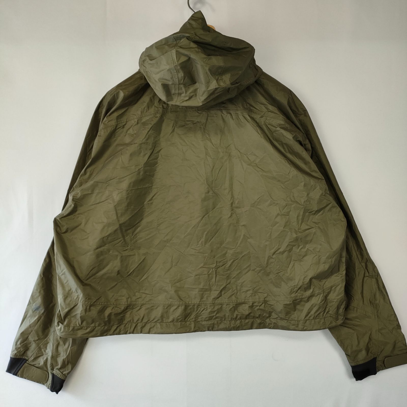 新品未使用✨️2009年 patagonia Deep Wading Jacket グリーン L 新品未使用✨️2009年 patagonia Deep Wading Jacket グリーン L