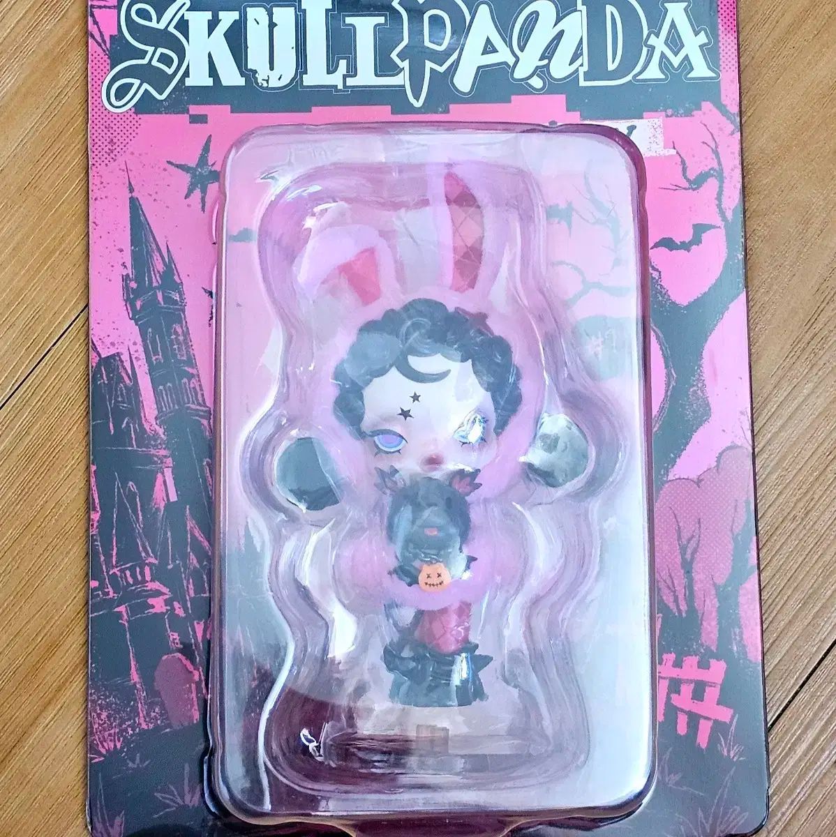 POPMART SKULLPANDA 2024 ハロウィン限定 Skullpanda Bunny or Doggy figure (Halloween 2024) global