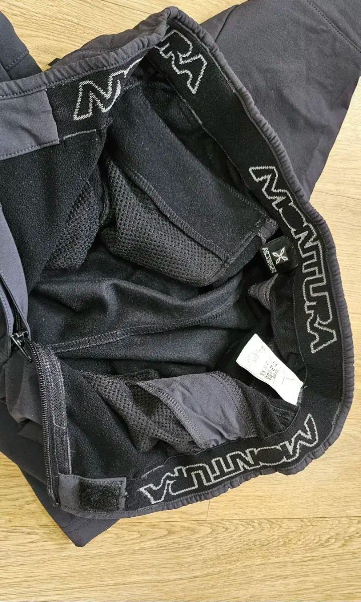 起毛 パンツ