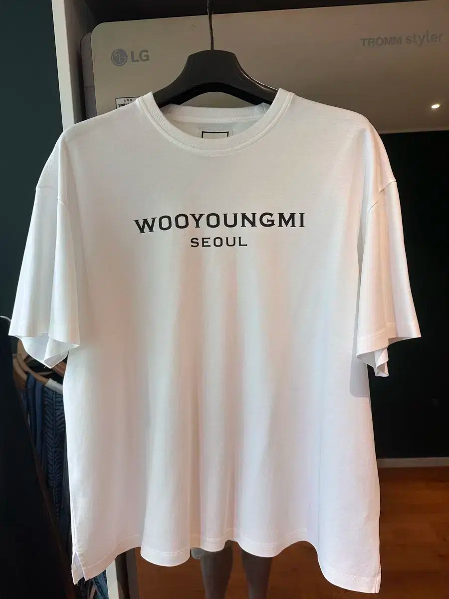 WOOYOUNGMI(ウーヨンミ) フロント ロゴ 白 Tシャツ 50 - メルカリ