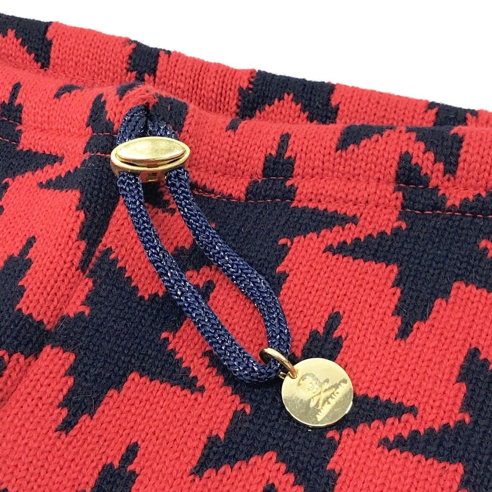 MARK&LONA マークアンドロナ ネックウォーマー 星 総柄 レッド系 F