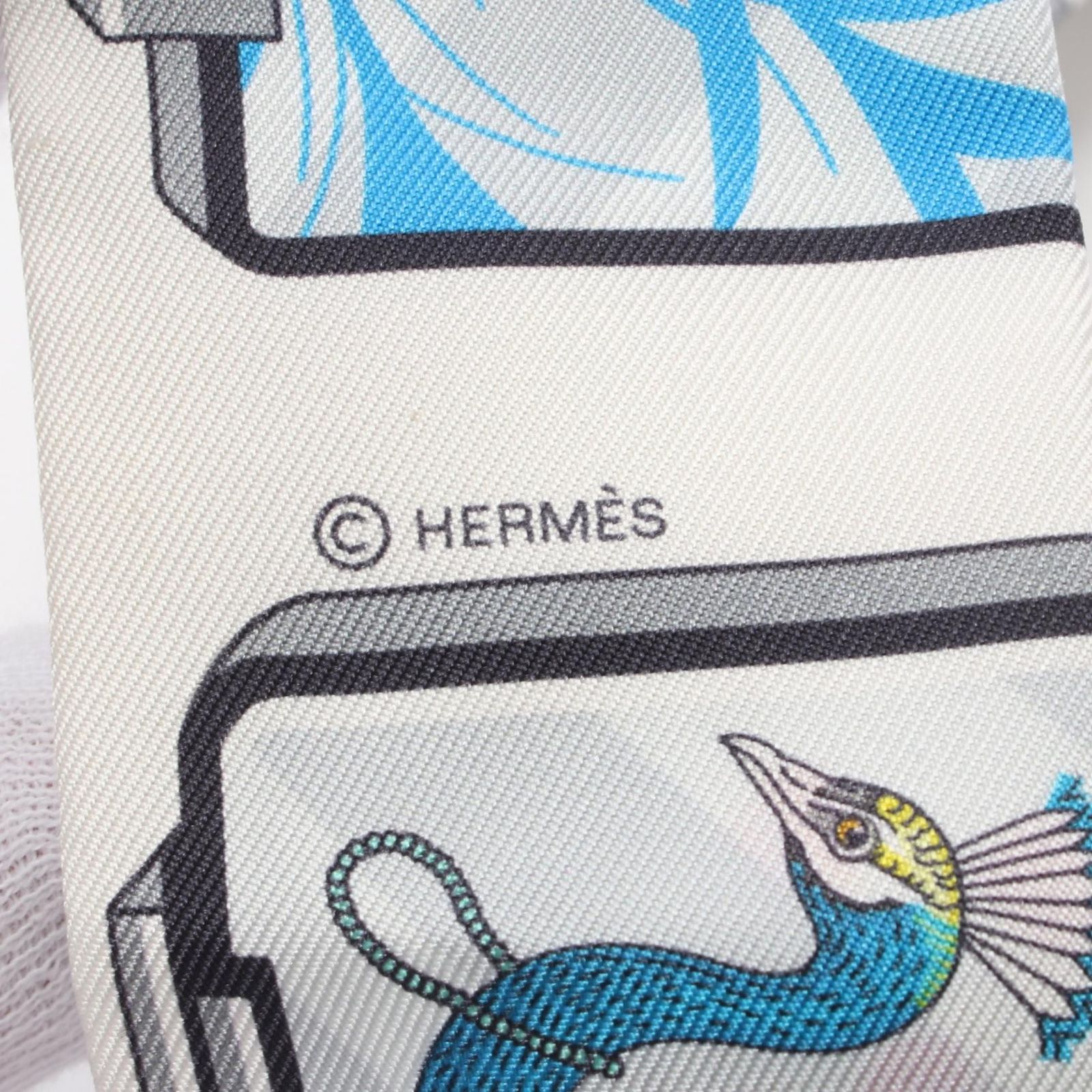 エルメス HERMES スカーフ ツイリー HERMES STORY WH/RE/PK シルク