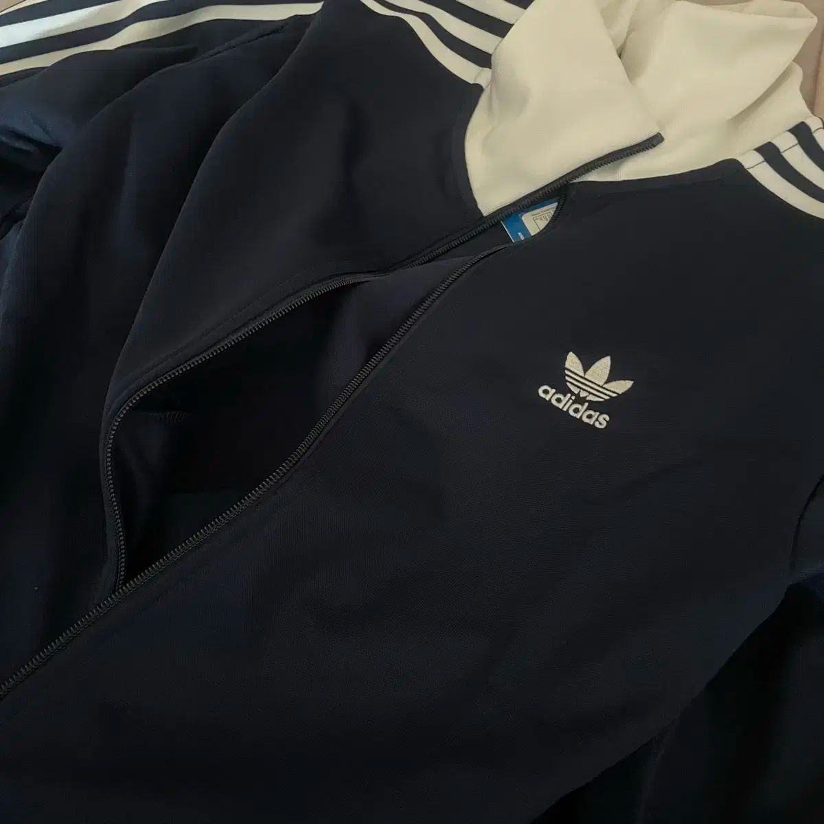 adidas BECKENBAUER クラシックス　ジャージ M ネイビー s-l400.jpg