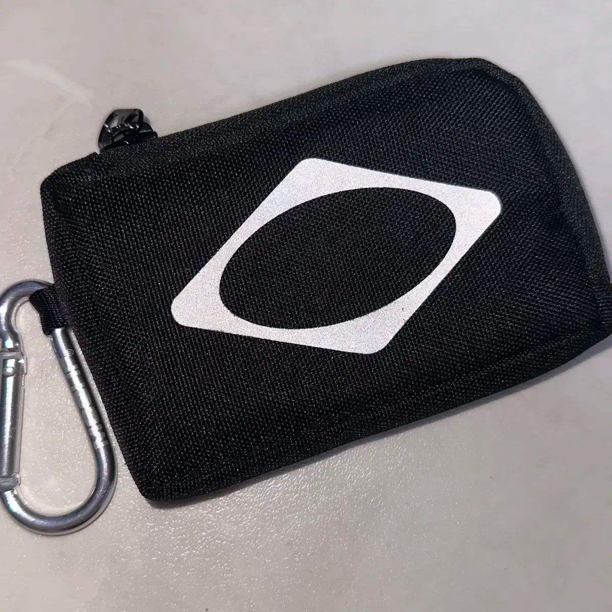 MSCHF ミスチーフ ロンバス カラビナ ポーチ ミニ 財布