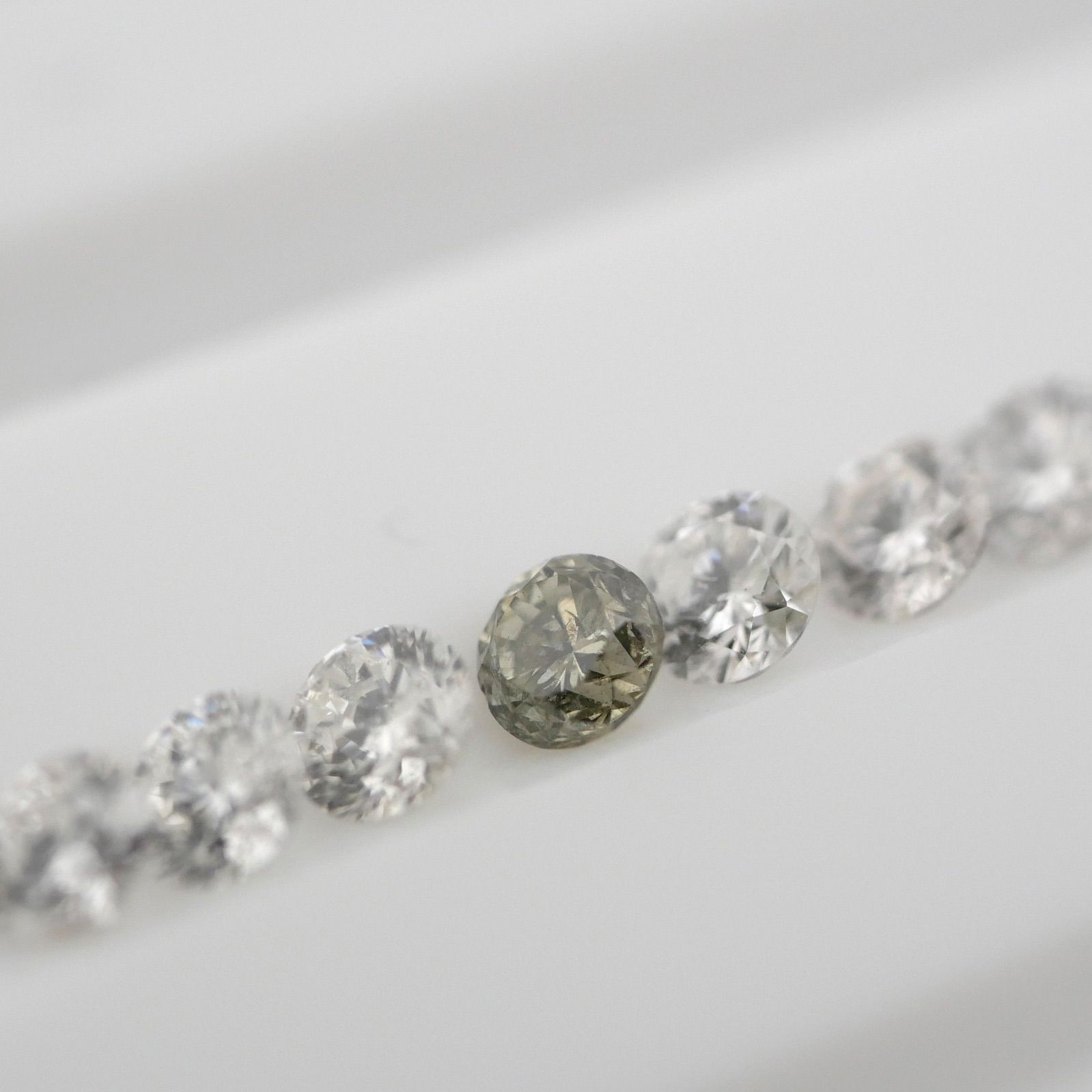 カメレオン】0.058ct 天然グリーンダイヤモンドルース FGYG CGLソ付  