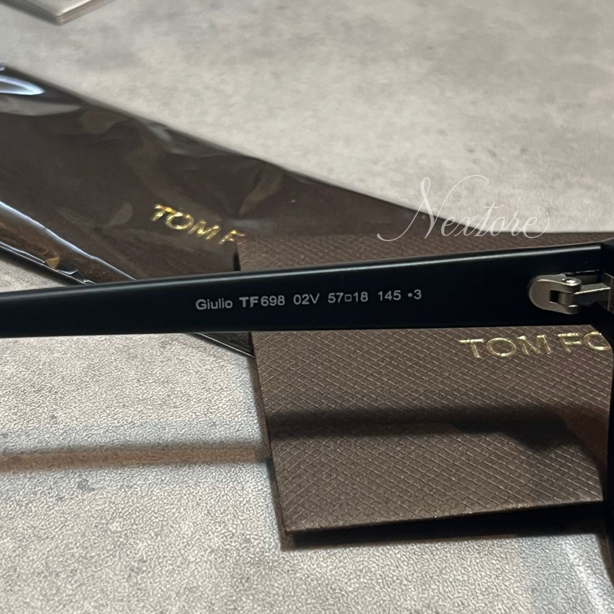 正規品 新品 トムフォード TF698 FT698 02V メガネ サングラス 正規品 新品 トムフォード TF698 FT698 02V メガネ サングラス