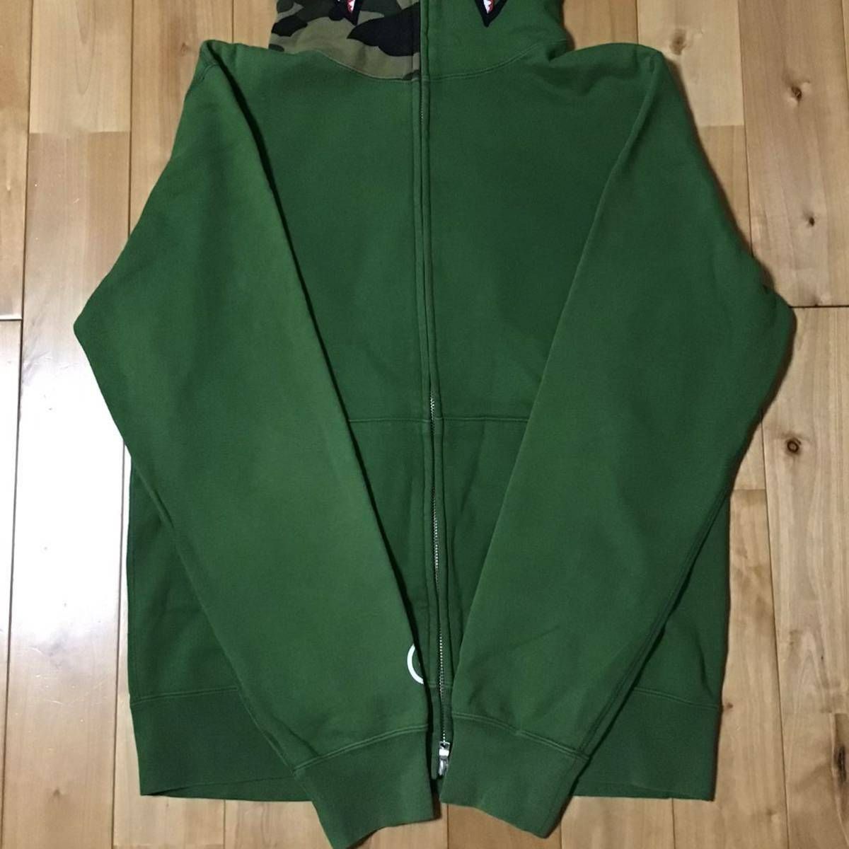 ごえごえさん専用 シャークパーカー 1st Camo Green アベイシングエイプ A BATHING APE 美品 1st CAMO SHARK FULL ZIP