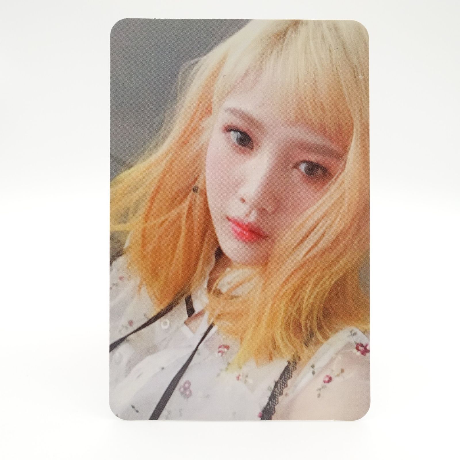 Red Velvet ジョイ　公式インビテーションカード　LaRouge