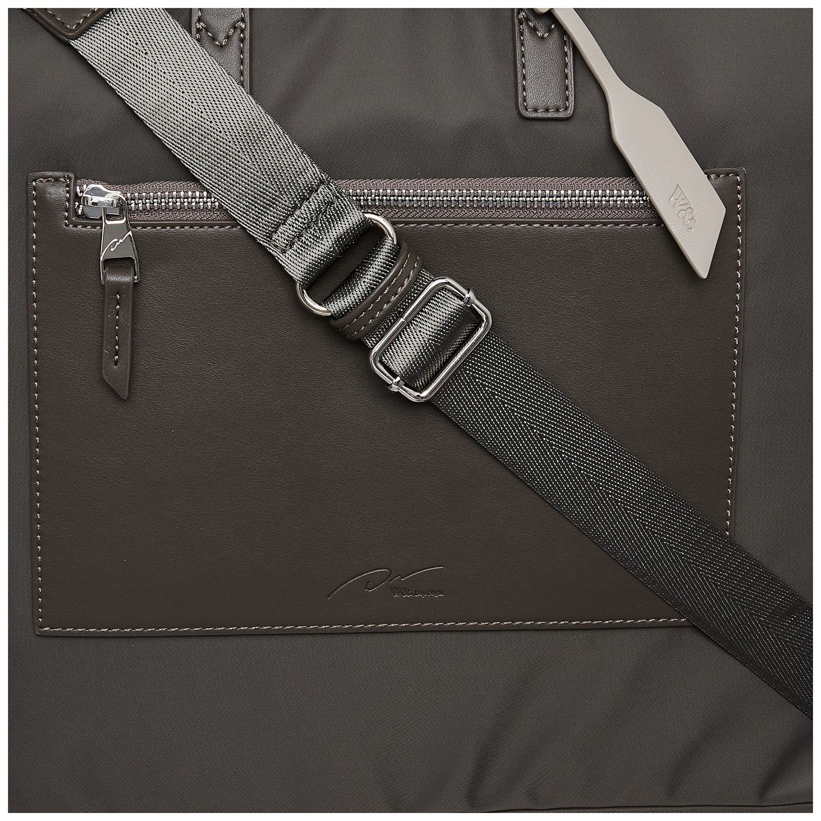 デイナイト PCケース