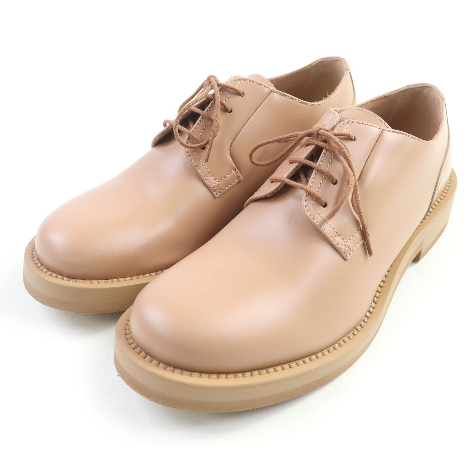 Valentino Garavani ヴァレンティノガラヴァーニ 2Y0S0H04 ロックスタッズ レザー ダービーシューズ ピンクベージュ 40 箱 保存袋付き イタリア製 メンズ
