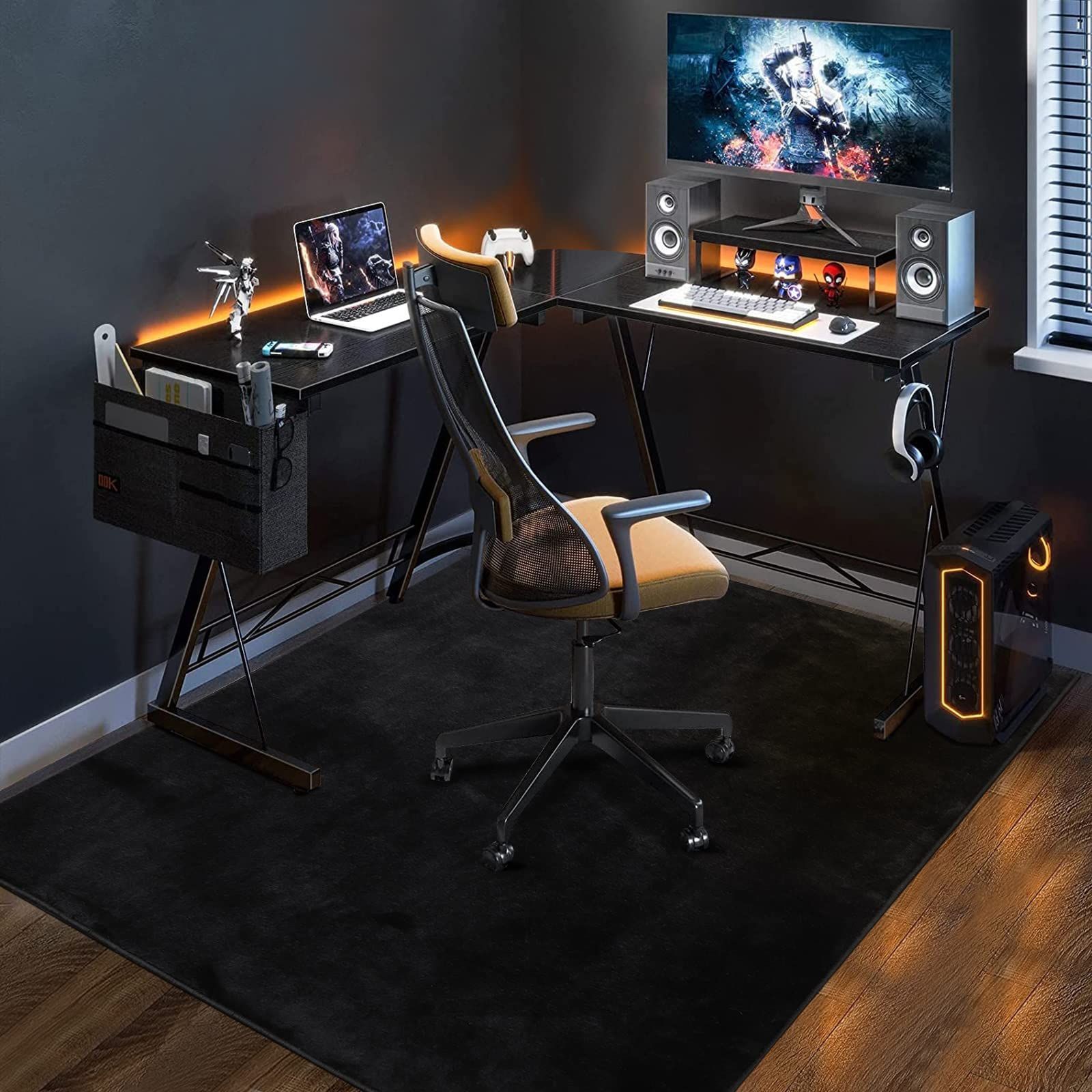 新着商品 チェアマット カーペットタイプ 滑り止め加工 130×160cm フランネルタイプ 床保護 ゲーミングチェアマット 傷防止 フローリングマット FUNHOO 騒音対策 床暖房対応