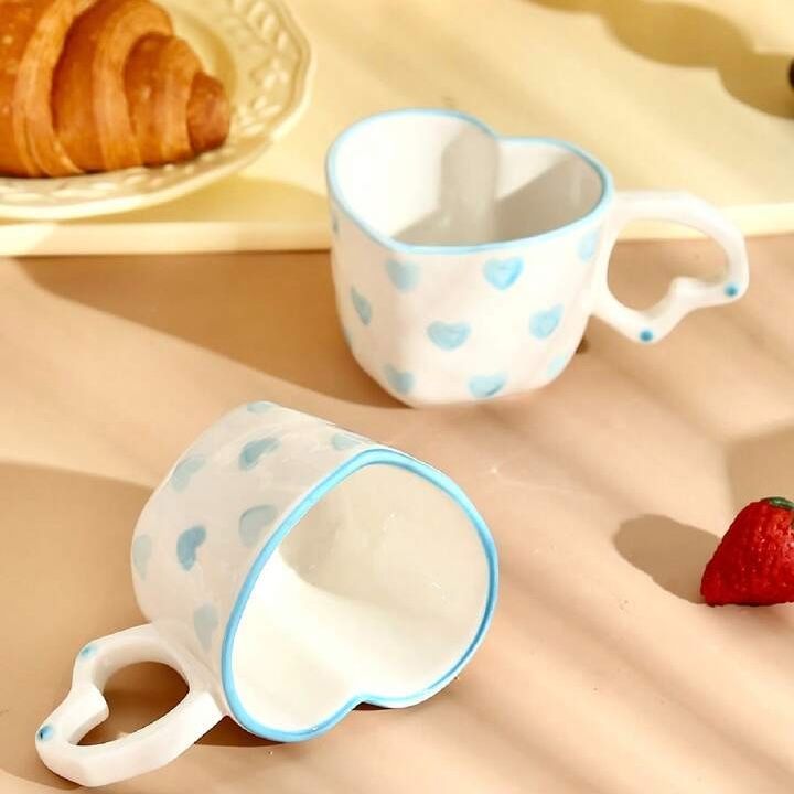 新入荷！ハートデザイン マグカップ 陶器 茶カップ コーヒー