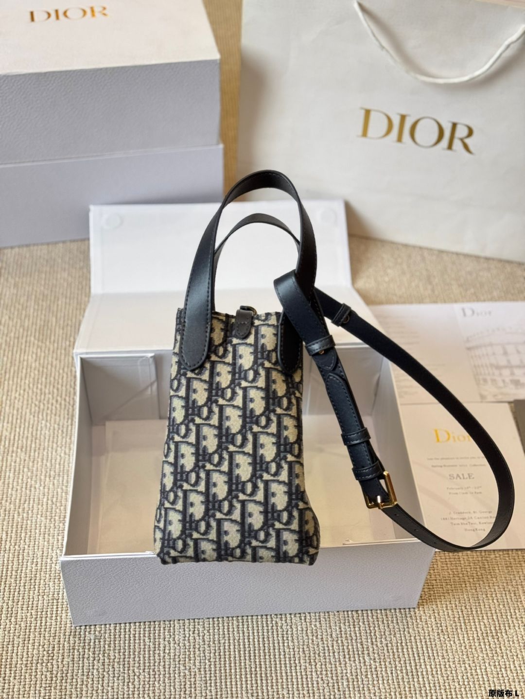 【他と差がつく高級感】Dior バケットバッグ スモール 今日特価】Christian Dior Signature A バケットバッグ 2025 春